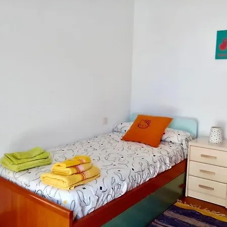 Piso Hio-aldan 200 M Playa Apartment
