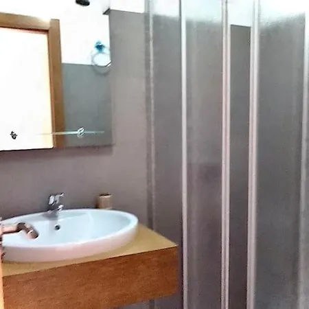 Piso Hio-aldan 200 M Playa Apartment